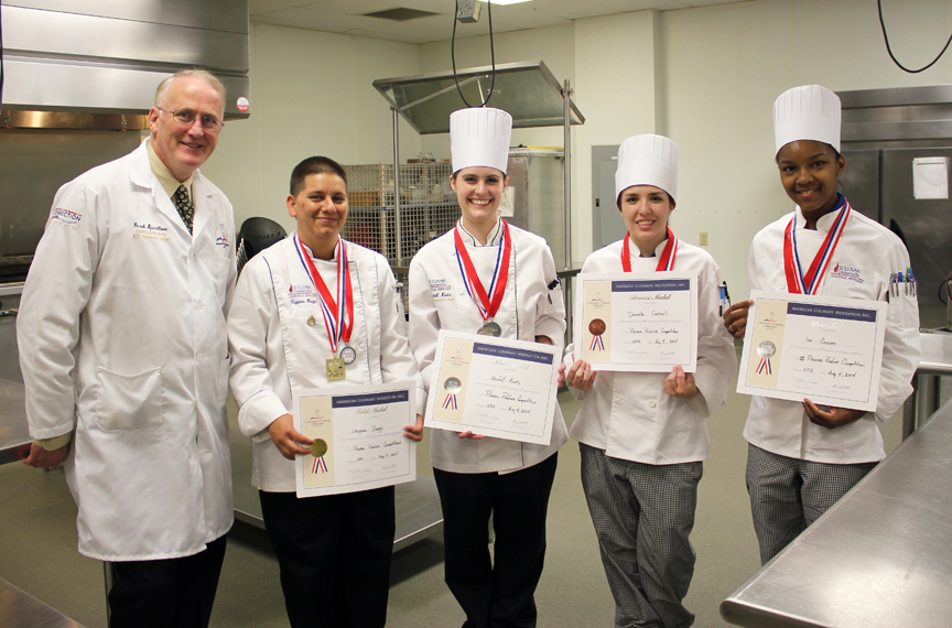 Pastry Team Brings Home Medals from ACF Competition Sullivan University